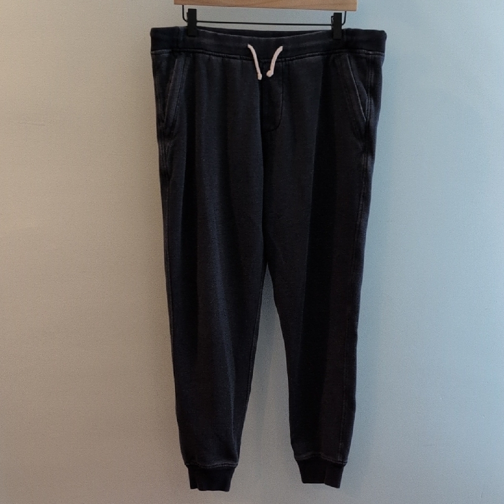 J. Crew Men's Medium Broken-In Soft Brushed Joggers/Sweats Style #E1499